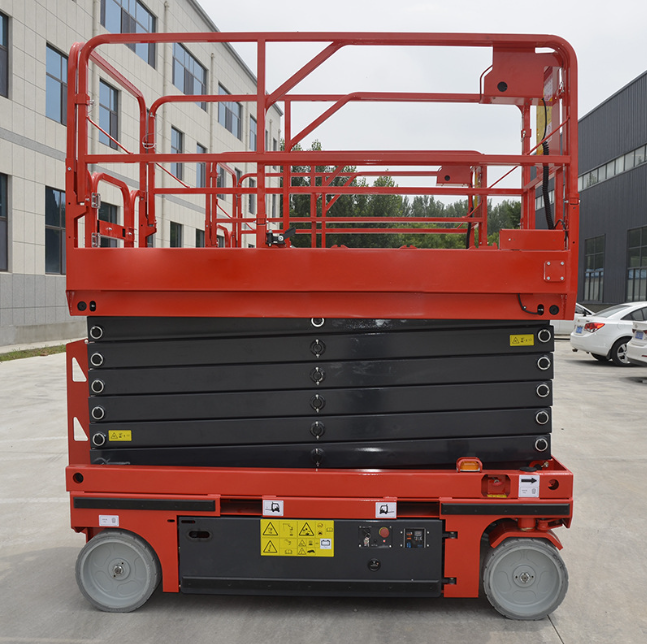 成都自行走升降机